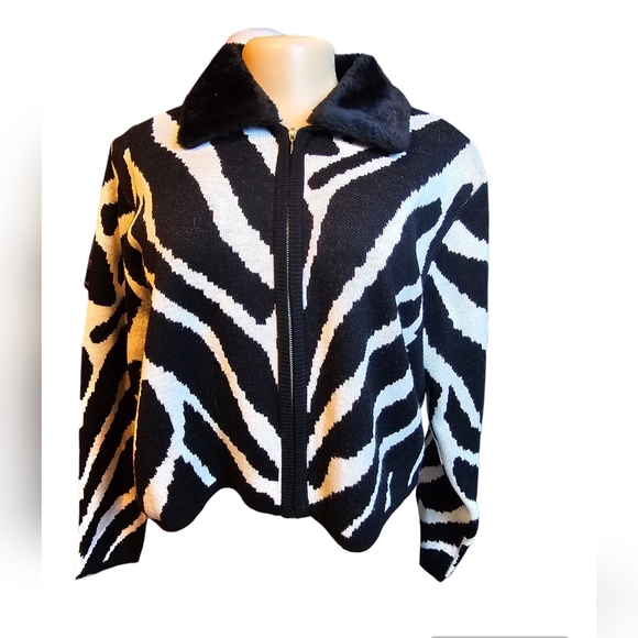 Norton McNaughton Sweaters Norton Mcnaughton Zebra Print Sweater
